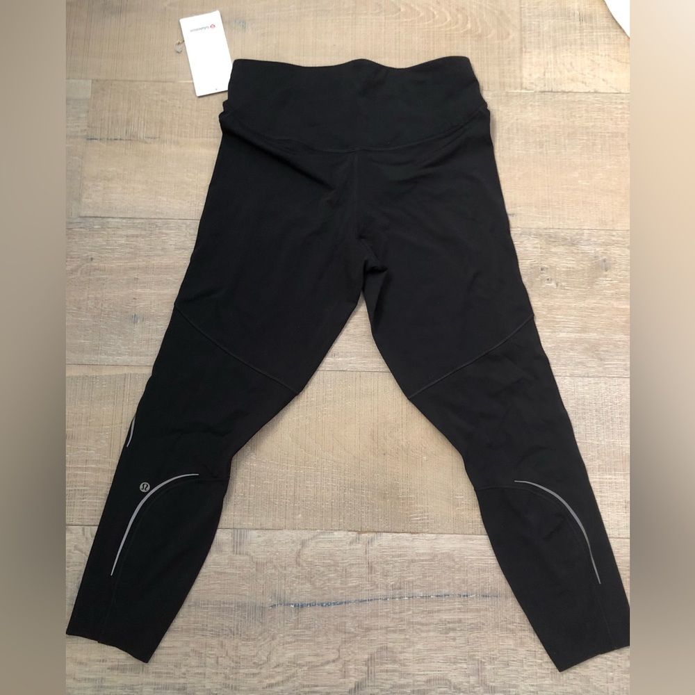 Lululemon NWT Base Pace HR Tight 25” Reflective